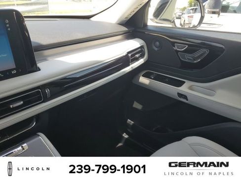 New 2025 Lincoln Aviator 2WD w/ Equipment Group 101A image 33