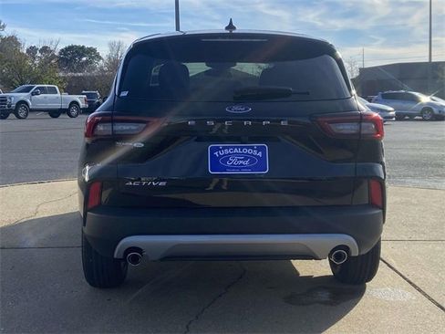 New 2026 Ford Escape Active image 3