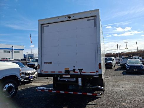 New 2024 Chevrolet Express 3500 w/ Power Convenience Package image 6