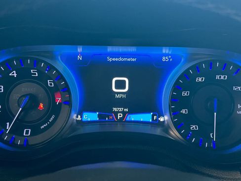 Used 2023 Chrysler 300 S RWD image 25