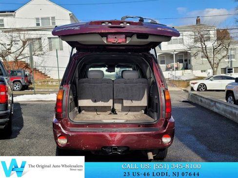 Used 2005 GMC Envoy XL SLT image 5