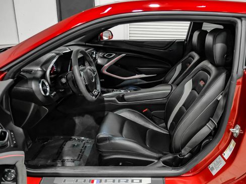 Used 2021 Chevrolet Camaro SS w/ Wild Cherry Design Package 2 RWD image 19