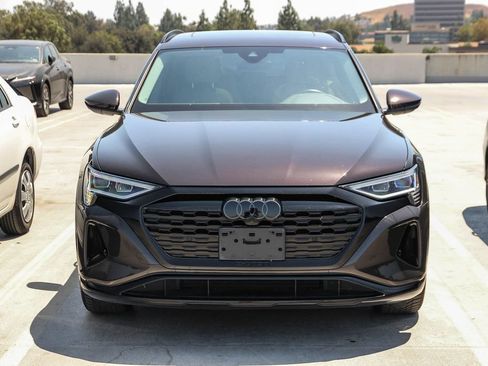 Used 2024 Audi Q8 e-tron Premium AWD/4WD image 2
