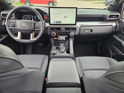 Used 2025 Toyota 4Runner TRD Off-Road Premium image 16