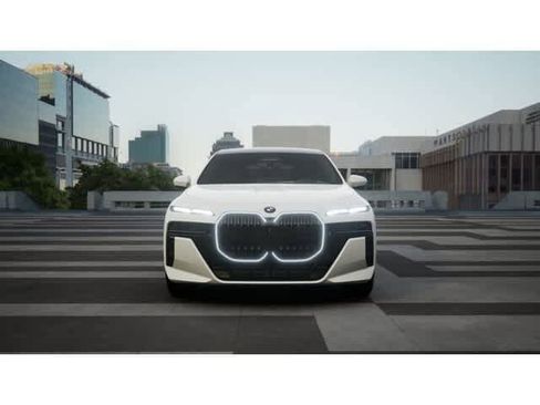 New 2026 BMW 760i xDrive AWD/4WD image 3