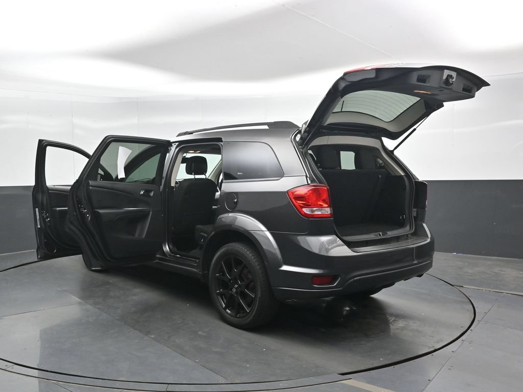 Used 2019 Dodge Journey SE w/ Connectivity Group FWD image 49