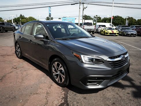 Used 2020 Subaru Legacy Premium w/ Popular Package #1 AWD/4WD image 3