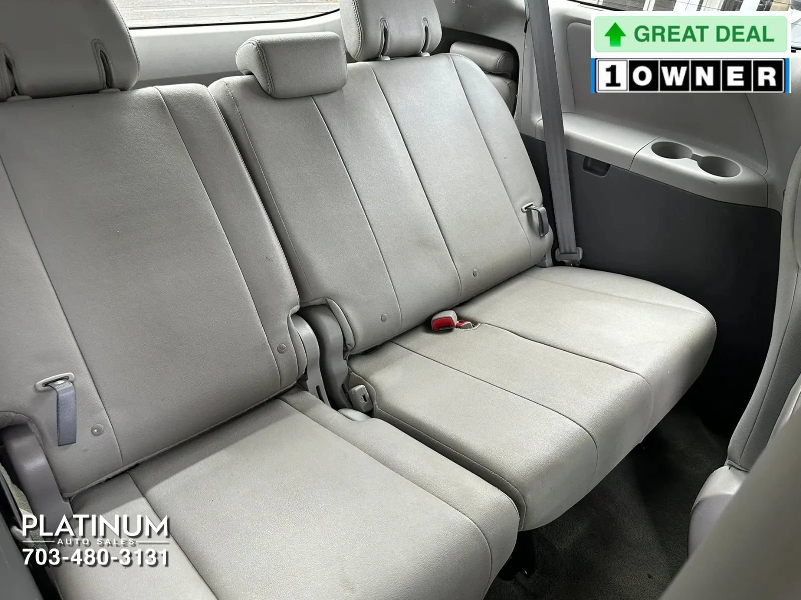 Used 2015 Toyota Sienna XLE Premium FWD image 17