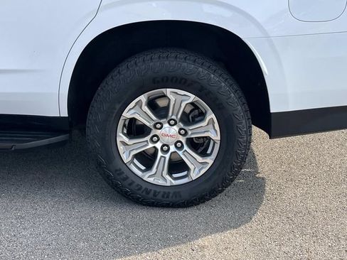Certified 2022 GMC Yukon SLE AWD/4WD image 14