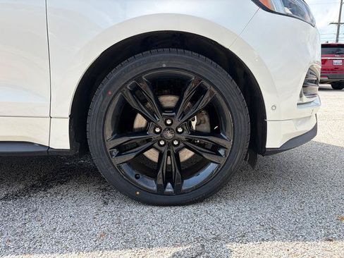Used 2020 Ford Edge ST w/ Equipment Group 401A AWD/4WD image 34
