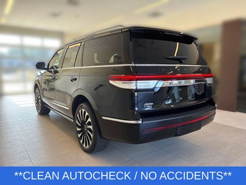 Certified 2022 Lincoln Navigator Black Label AWD/4WD image 4
