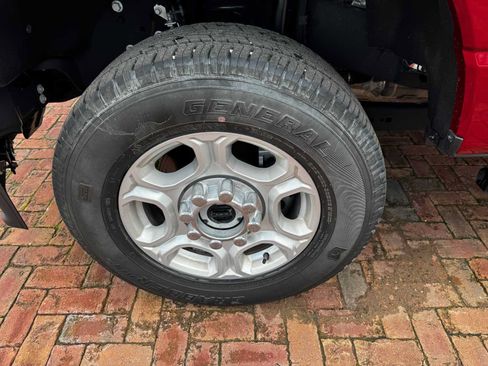 Used 2026 Ford F250 XLT AWD/4WD image 32