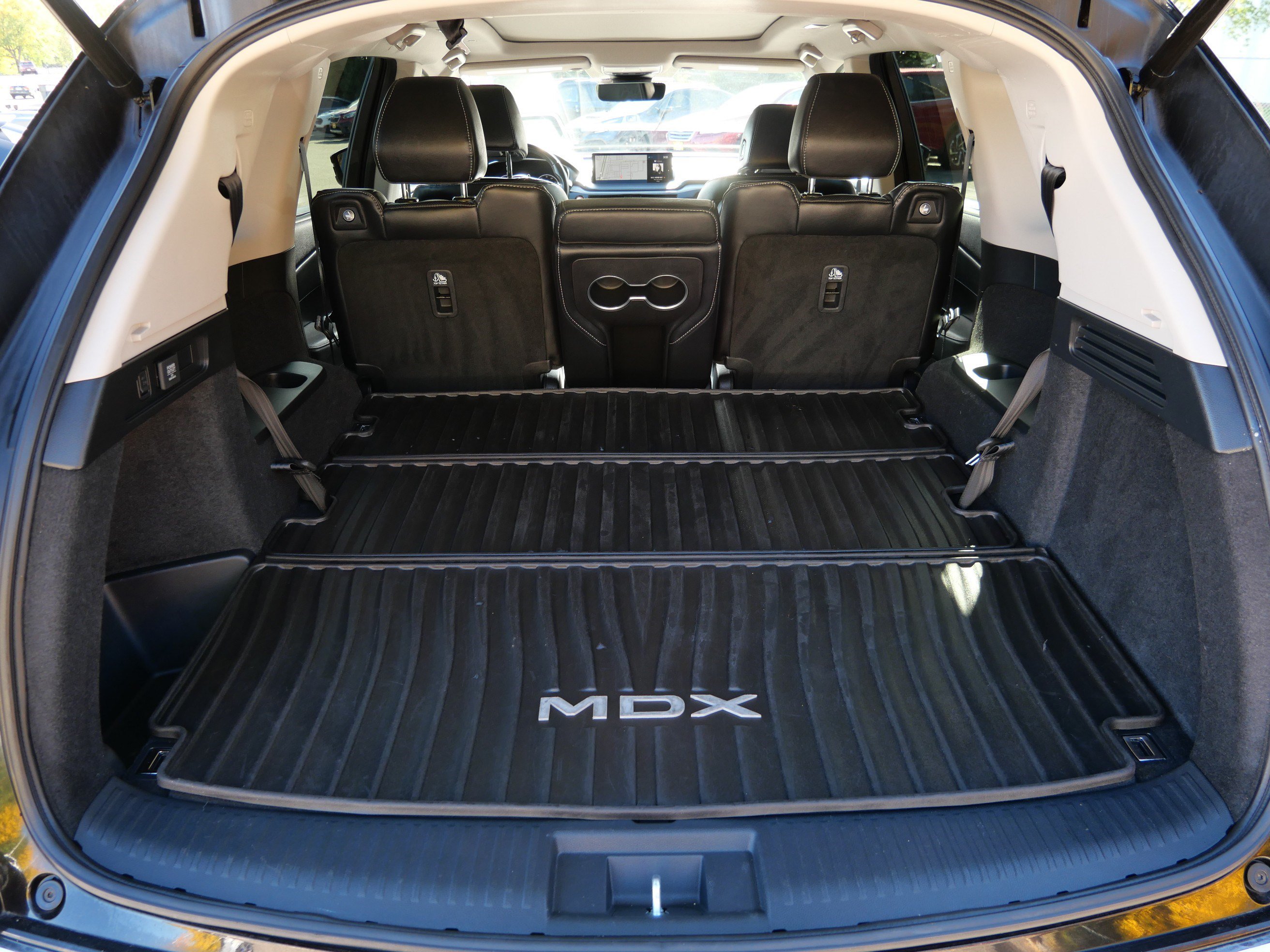 Used 2024 Acura MDX w/ Technology Package AWD/4WD image 18