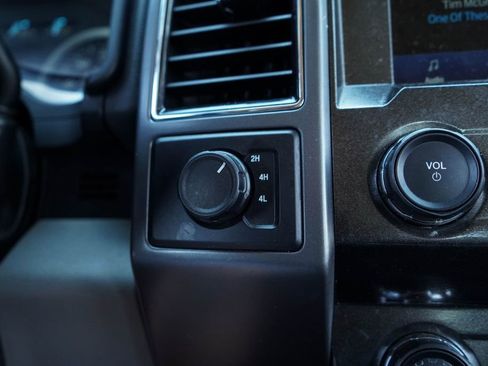 Used 2020 Ford F150 XLT w/ Equipment Group 301A Mid AWD/4WD image 29