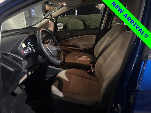 Used 2019 Ford EcoSport S image 4
