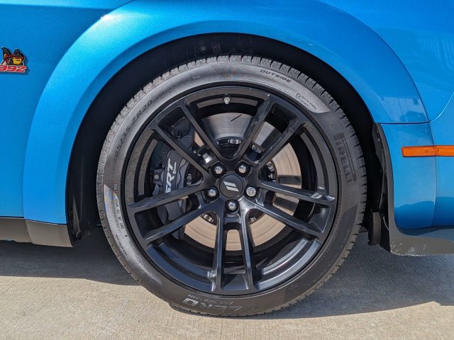 Used 2023 Dodge Challenger R/T Scat Pack RWD image 11