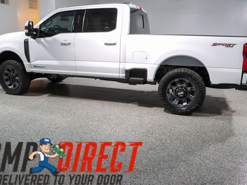 Used 2023 Ford F250 Lariat w/ Sport Appearance Package AWD/4WD image 11