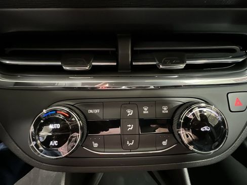 New 2025 Buick Envista Preferred w/ Convenience I Package image 11