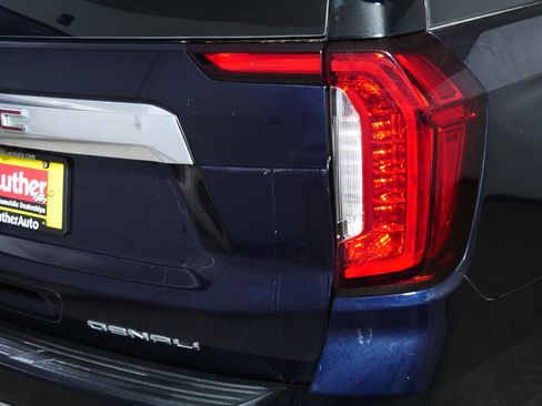 Used 2022 GMC Yukon Denali image 17