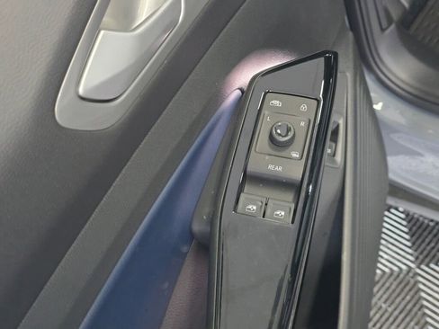 New 2026 Volkswagen ID.4 Pro S image 19