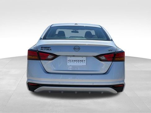 Used 2024 Nissan Altima 2.5 SV FWD image 27