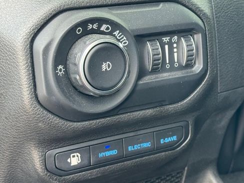 Used 2022 Jeep Wrangler Unlimited Sahara 4xe w/ Cold Weather Group image 14