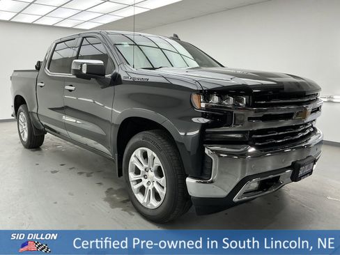 Used 2020 Chevrolet Silverado 1500 LTZ w/ LTZ Premium Package image 3