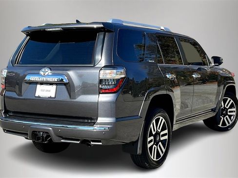 Used 2022 Toyota 4Runner Limited image 6