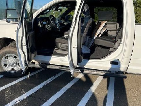 New 2026 RAM 3500 Tradesman AWD/4WD image 4