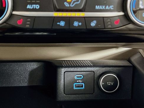 Certified 2021 Ford Escape SEL AWD/4WD image 25