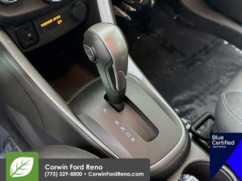 Used 2021 Chevrolet Trax LT image 20