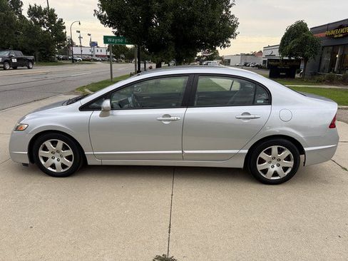 Used 2009 Honda Civic LX image 8