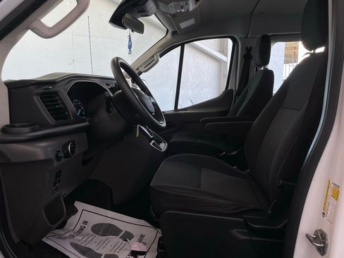 Used 2021 Ford Transit 350 XLT RWD image 12