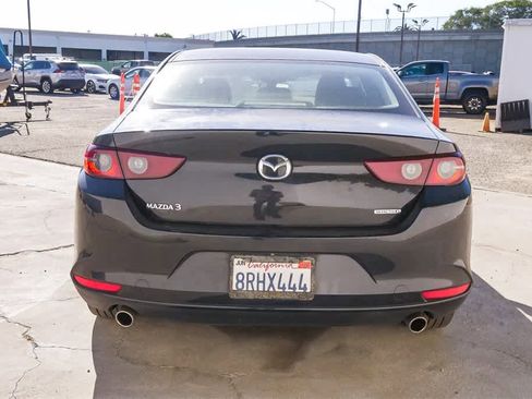 Used 2020 MAZDA MAZDA3 Sedan w/ Select Package image 8