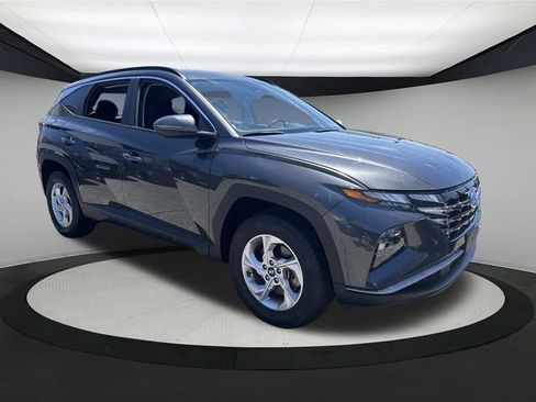 Used 2023 Hyundai Tucson SEL AWD/4WD image 2