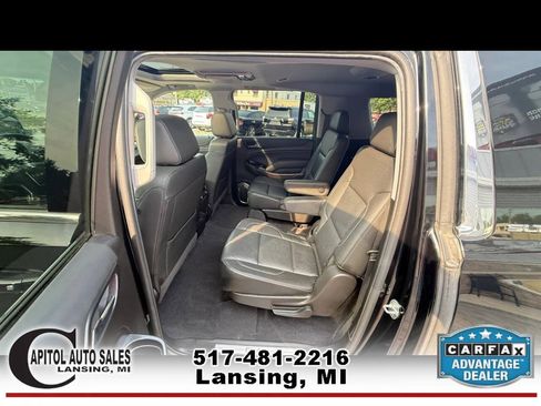 Used 2019 GMC Yukon XL SLT w/ Open Road Package AWD/4WD image 17