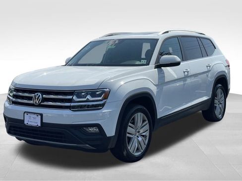 Used 2019 Volkswagen Atlas SE w/ Panoramic Sunroof Package image 2
