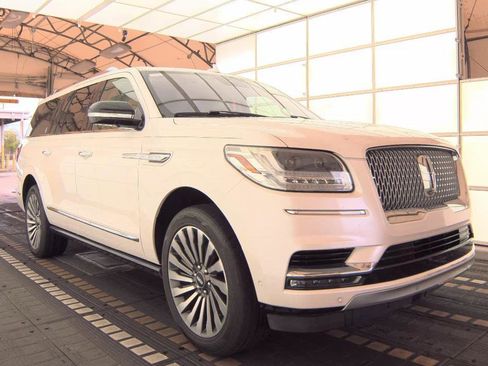 Used 2019 Lincoln Navigator L Reserve AWD/4WD image 13