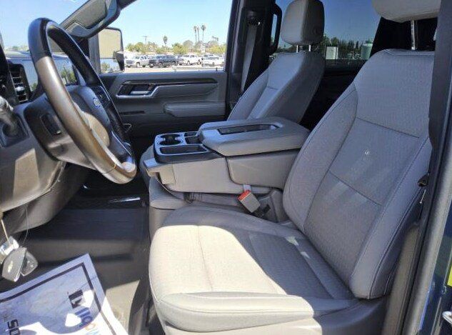 Used 2024 Chevrolet Silverado 3500 LT w/ All Star Edition AWD/4WD image 7