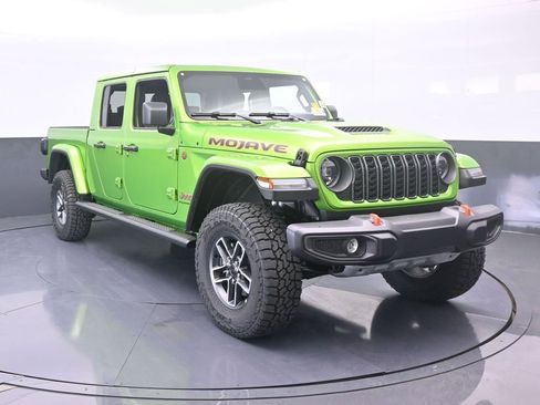 New 2026 Jeep Gladiator Mojave image 9