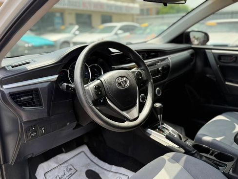Used 2014 Toyota Corolla L FWD image 17