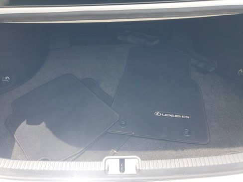 Certified 2023 Lexus ES 350 w/ Accessory Package (Z2) FWD image 8