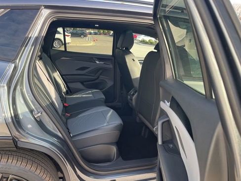 New 2026 Volkswagen Tiguan SE R-Line image 24