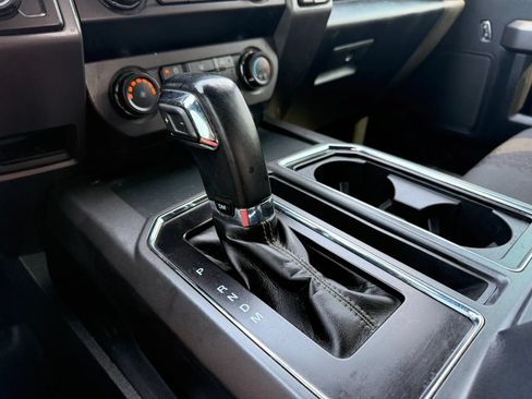 Used 2019 Ford F150 XLT w/ Equipment Group 302A Luxury AWD/4WD image 24
