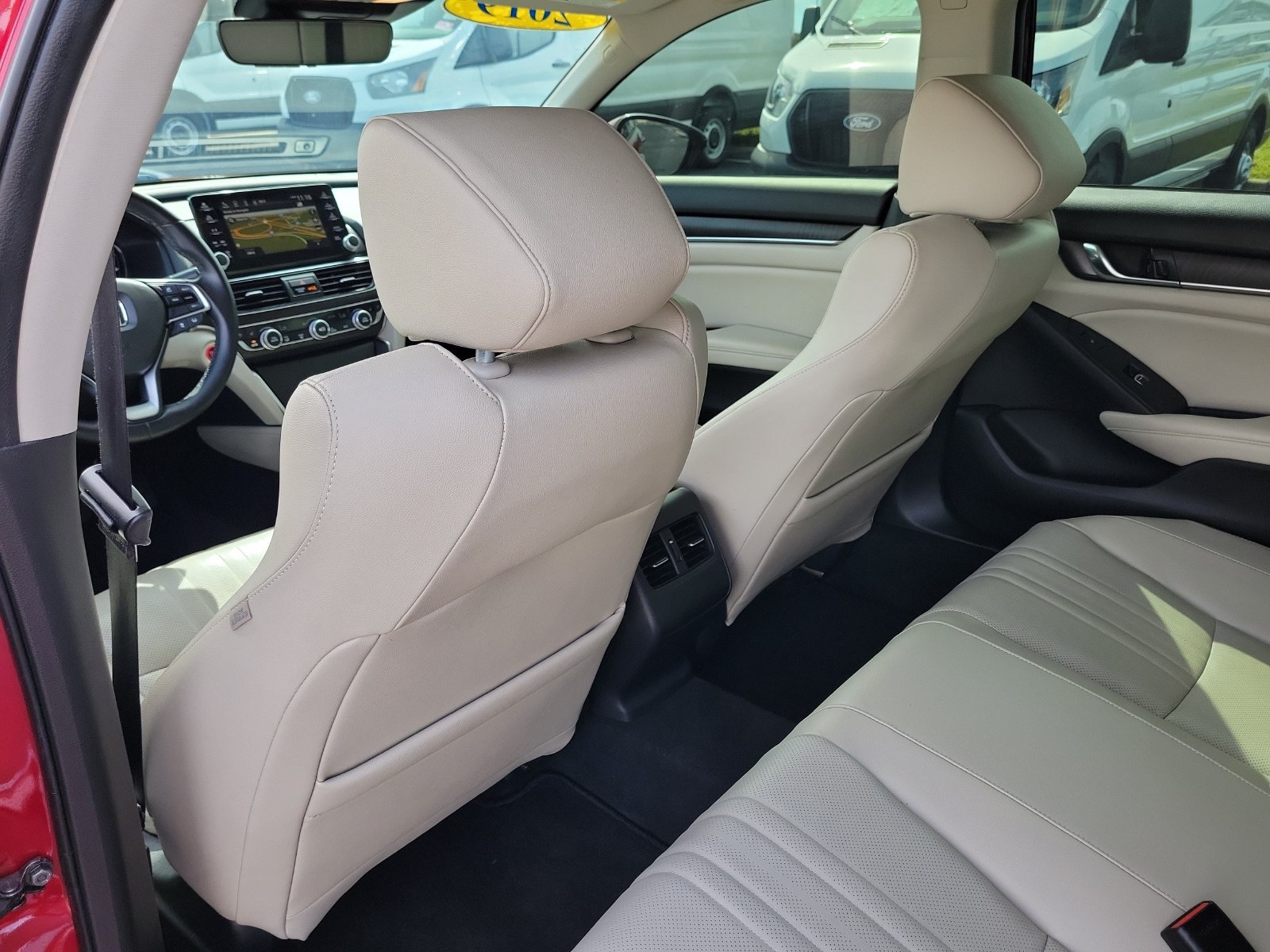 Used 2019 Honda Accord Touring image 10