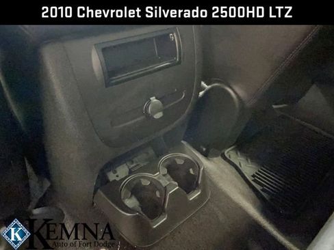 Used 2010 Chevrolet Silverado 2500 LTZ w/ Convenience Package image 22