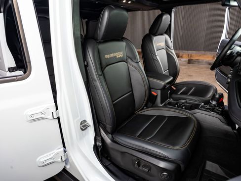 Used 2024 Jeep Wrangler Unlimited Rubicon 392 image 29