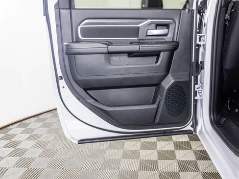 New 2025 RAM 2500 Big Horn image 35