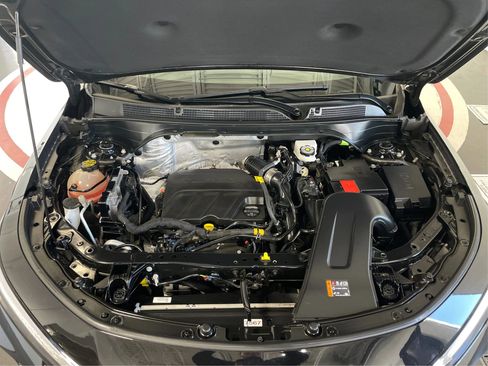 Used 2024 Buick Envista Preferred image 11