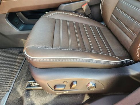 New 2026 GMC Acadia Denali Ultimate image 17